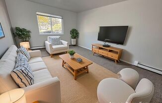 4357 N. Chestnut St.