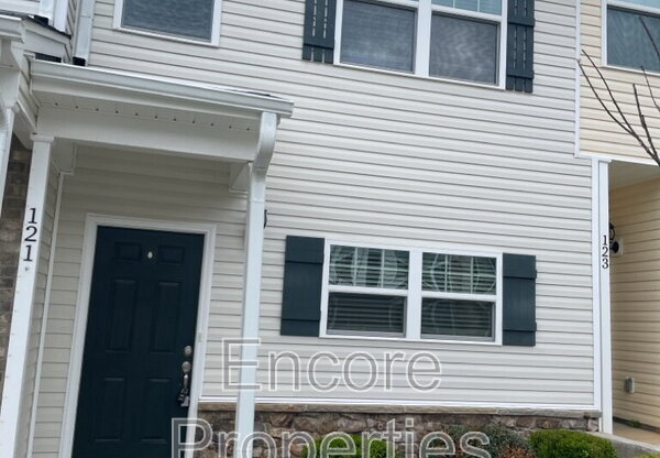 121 Summerland Drive