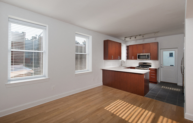 Gallery Photo 18