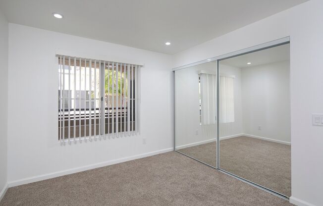 2 beds, 2 baths, 965 sqft, $2,995, Unit 123