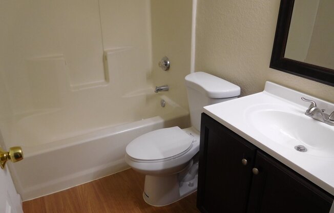 2 beds, 1 bath, 790 sqft, $1,495, Unit 03