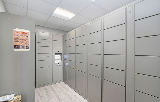 3 beds, 2 baths, 1,125 sqft, $1,600, Unit 805