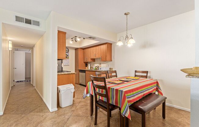 2 beds, 2 baths, $3,900, Unit APARTMENT P201