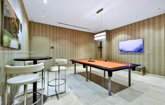 3 beds, 3 baths, 2,354 sqft, $9,500, Unit 16001 Collins Ave # 406