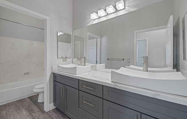 3 beds, 3.5 baths, $5,295