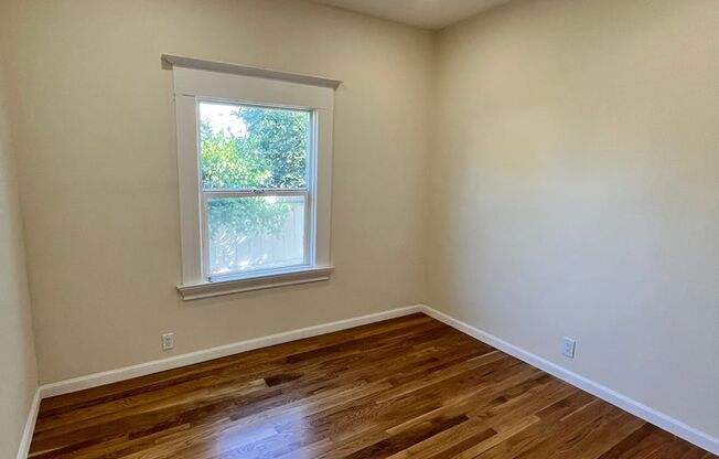 3 beds, 2.5 baths, 1,032 sqft, $2,650, Unit 1027