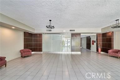 4477 Wilshire Blvd
