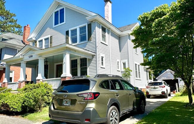 Charming 4-Bedroom Home in the Heart of Colonial Place