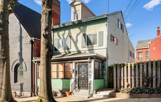 1105 MIDDLE ST