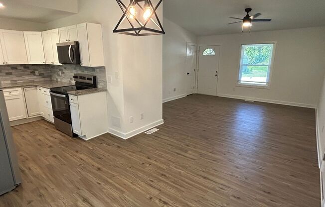 One Level Renovated Home w/3 Bedrooms & Baths in Raleigh