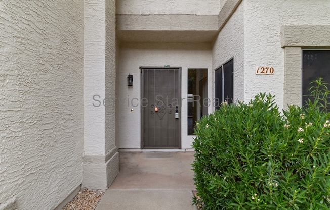 4114 E UNION HILLS Drive