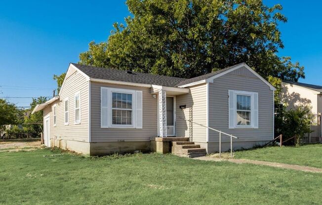 Charming Home in Prime Grand Prairie Location!