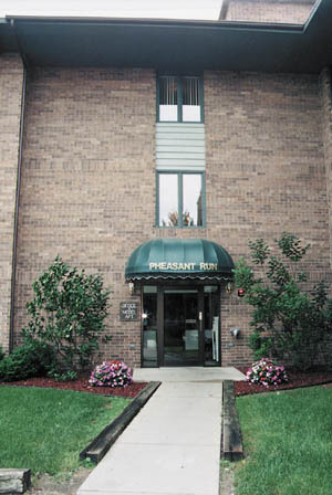 2 beds, 2 baths, 1,081 sqft, $1,215, Unit 2970-016