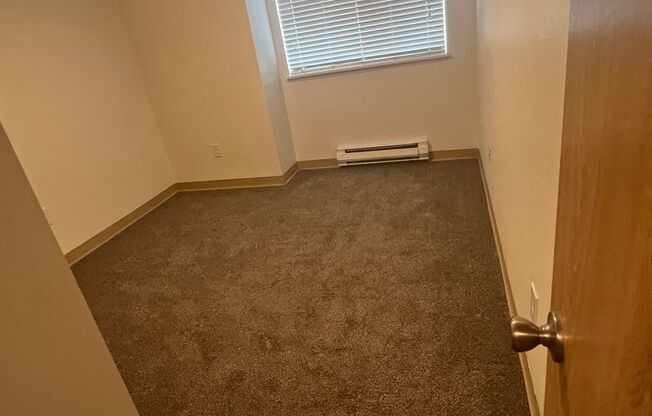 2 beds, 2 baths, 900 sqft, $1,850, Unit E201