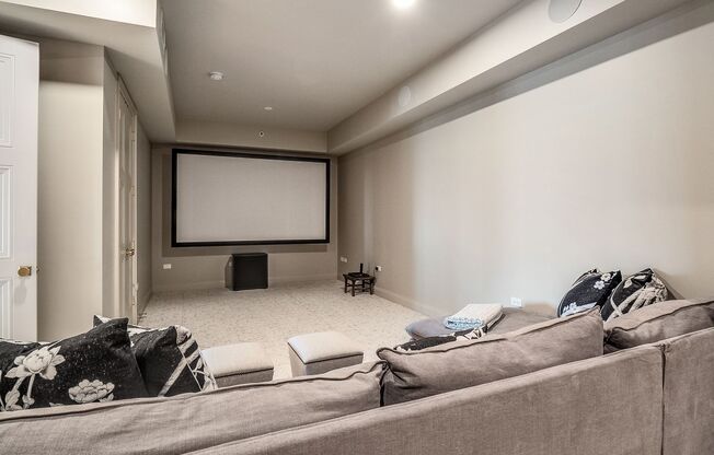 3 beds, 3.5 baths, $10,000, Unit Units 1005-1006