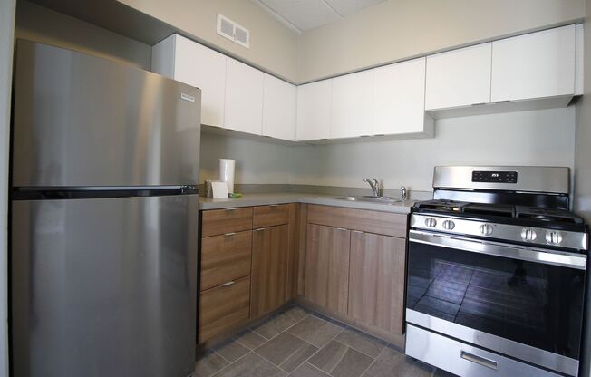 1 bed, 1 bath, 605 sqft, $1,245, Unit 203