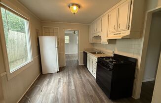 3 beds, 1 bath, $850