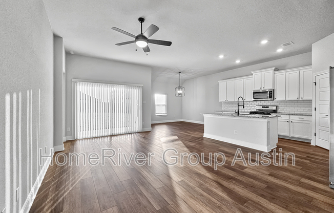 117 SKYFLOWER LN
