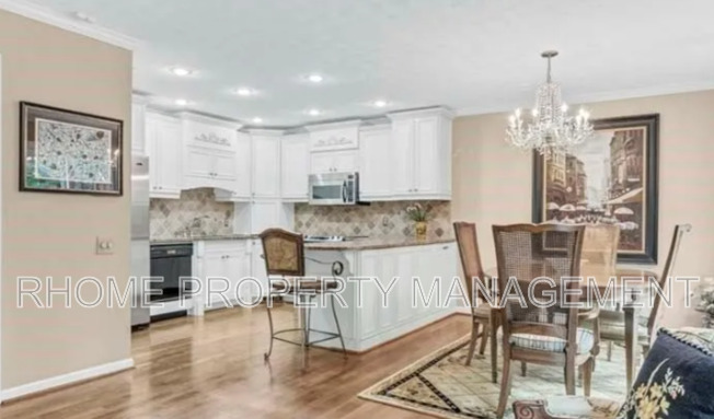 903 DUNWOODY CHACE
