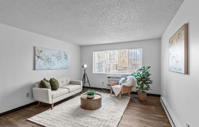 1 bed, 1 bath, 570 sqft, $1,177, Unit G-203