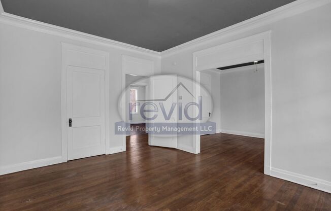 2 beds, 1 bath, 950 sqft, $995, Unit 308-3