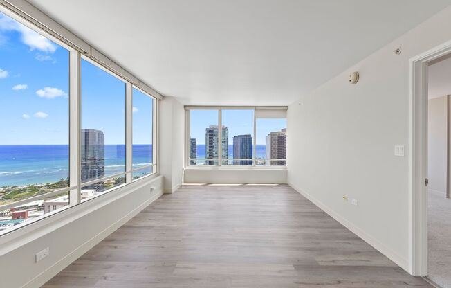 2 beds, 2 baths, $4,400, Unit # 4403