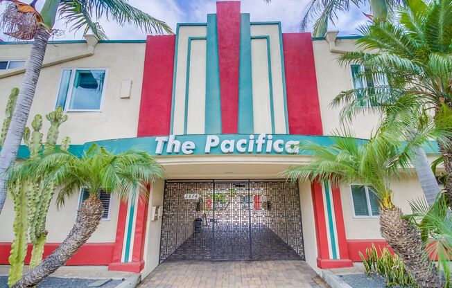 2 beds, 1 bath, 850 sqft, $2,450, Unit 10