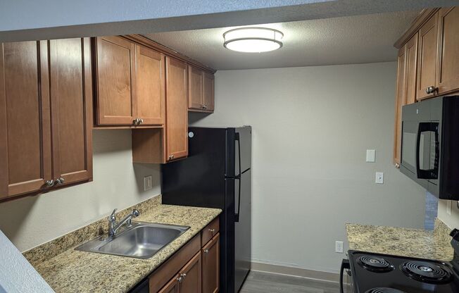 1 bed, 1 bath, 660 sqft, $1,525, Unit D105