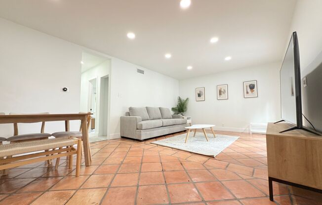 Luxury 4-Bedroom + Bonus Room Home in Gated Shadow Hills Community – Short & Long Term Available