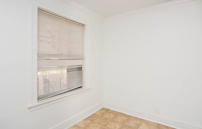 2334 Spaulding
