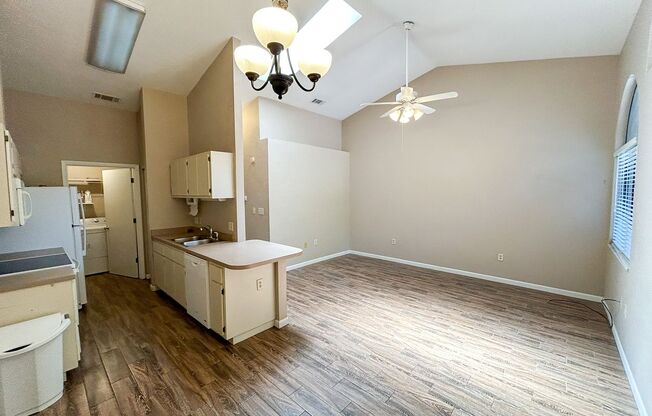 3824 SW 30th Terrace