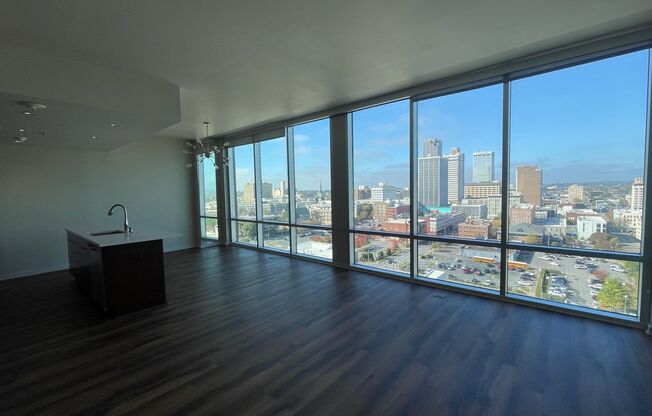 River Market Tower - Unit 1406