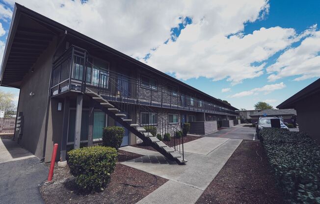 Avanti Apartment Homes