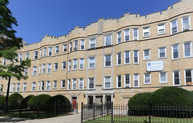 1 bed, 1 bath, $1,525, Unit 4503-2A