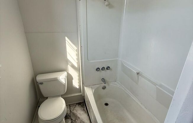 Newly Remodeled 3 Bedroom