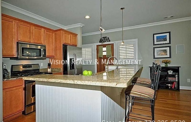 977 CUMMINGS ST SE
