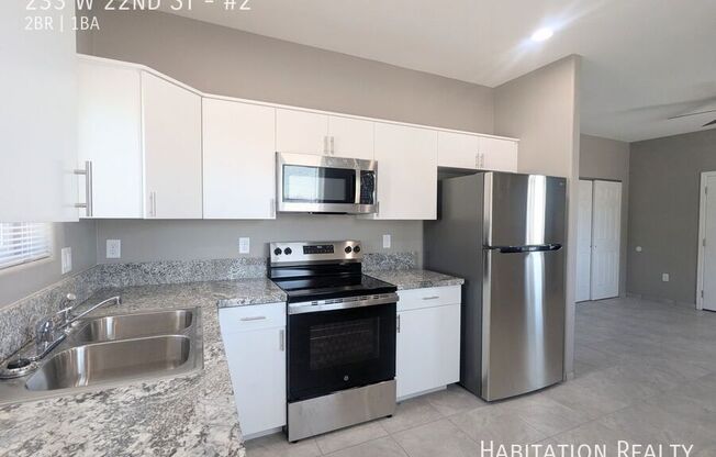 233 W 22 ST