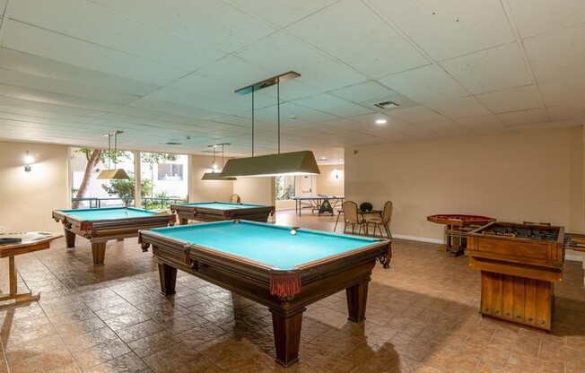 2 beds, 2 baths, 990 sqft, $2,950