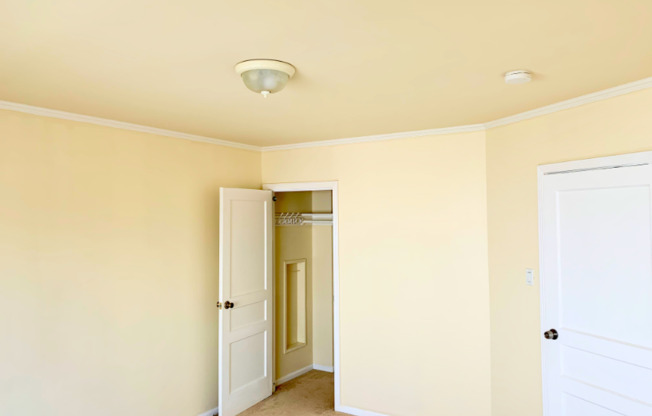 1690 33rd Ave