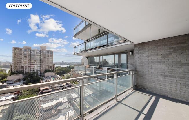 1 bed, 1 bath, $6,416, Unit 17A