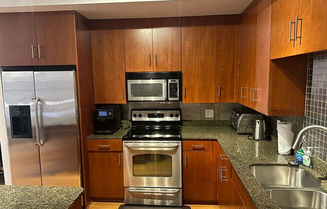 1 bed, 1 bath, $2,650, Unit Apt 206