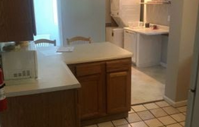 3 beds, 2 baths, $1,700