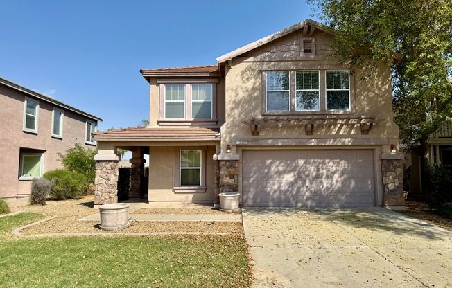 4 Bedroom 3 Bathroom Home in Surprise! Has Loft & Additional Office/Den!