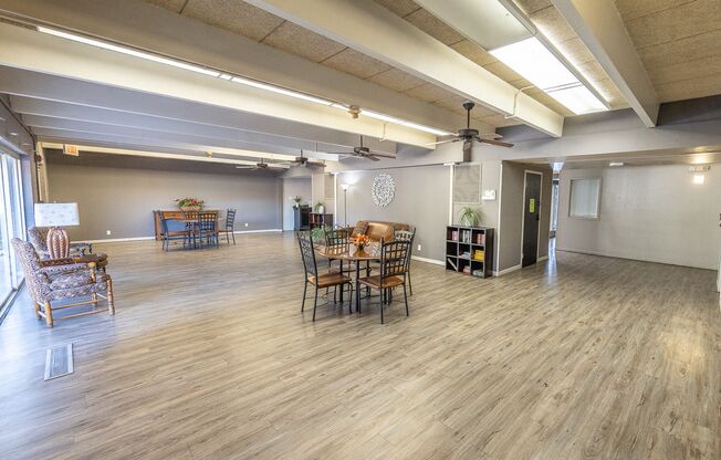 Studio, 1 bath, 350 sqft, $605, Unit 227