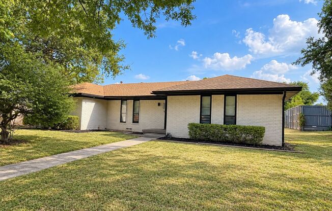 Fully Remodeled 4-Bedroom Home in East Plano!