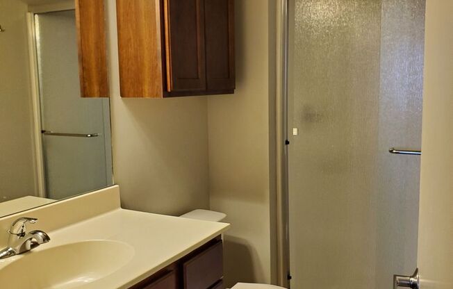 3 beds, 3 baths, 1,122 sqft, $1,890, Unit 304