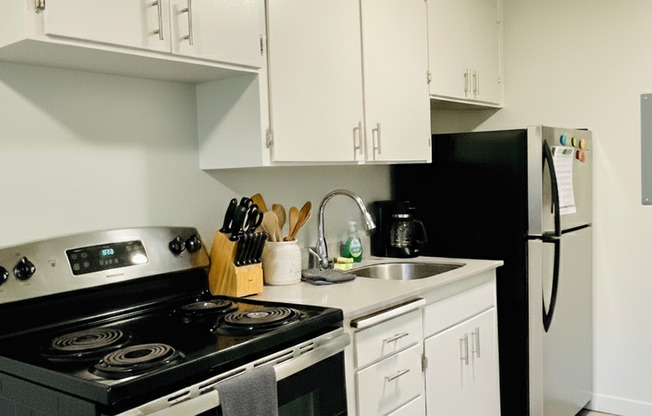 1 bed, 1 bath, 525 sqft, $1,450, Unit 15