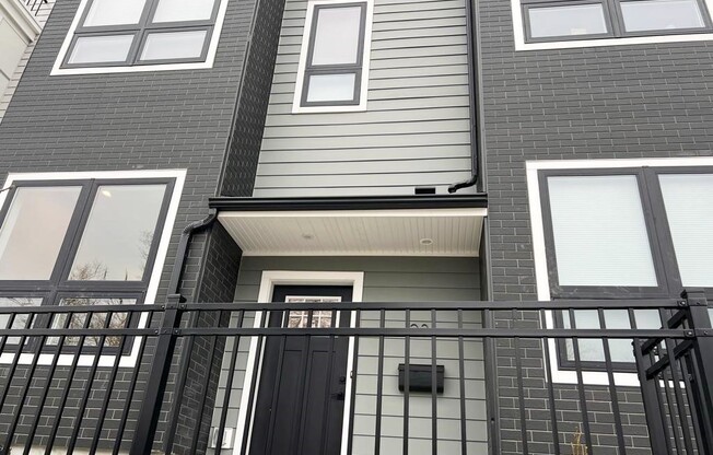 23 CHARLES PARK RD