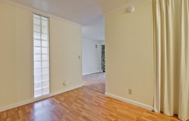 1 bed, 1 bath, $1,900, Unit UNIT A