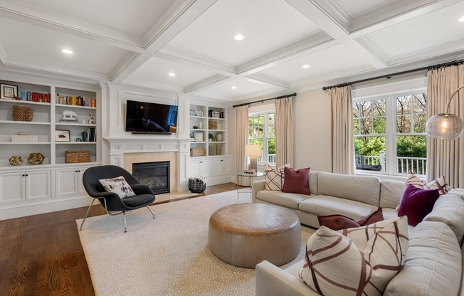76 OXBOW RD